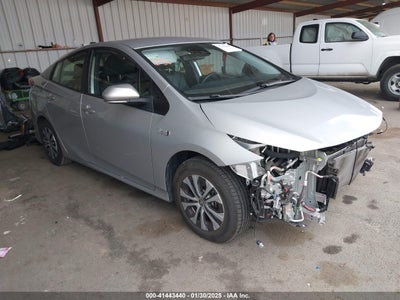 TOYOTA PRIUS PRIME 2022