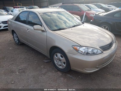 TOYOTA CAMRY 2004