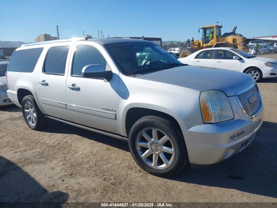 GMC YUKON XL 1500 2010