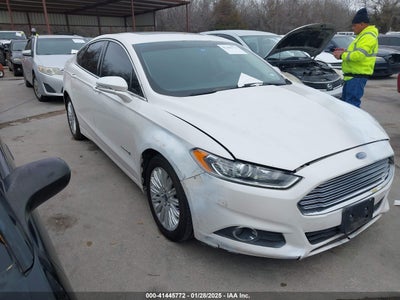 FORD FUSION HYBRID 2015