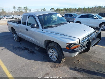 DODGE DAKOTA 2004