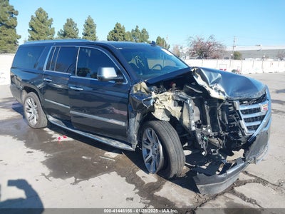 CADILLAC ESCALADE ESV 2019