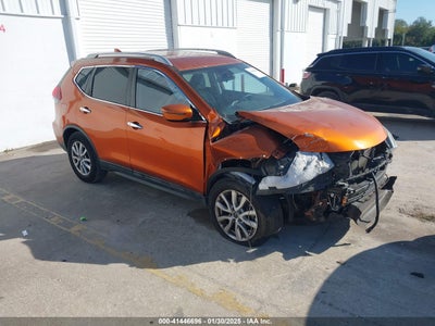 NISSAN ROGUE 2019