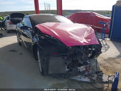 TESLA MODEL S 2015