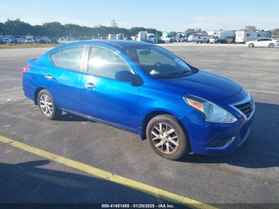 NISSAN VERSA 2017
