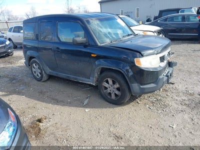 HONDA ELEMENT 2010