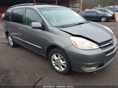 TOYOTA SIENNA 2005