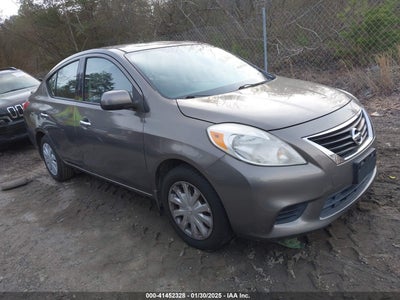 NISSAN VERSA 2014