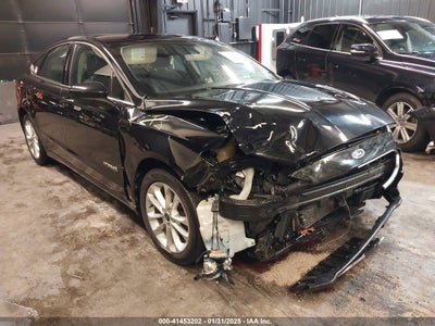 FORD FUSION HYBRID 2019