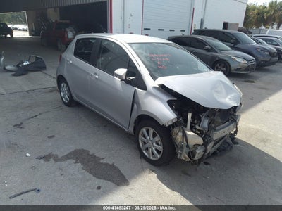 TOYOTA YARIS 2016