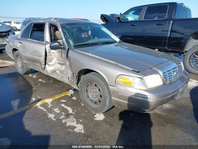 FORD CROWN VICTORIA 2004