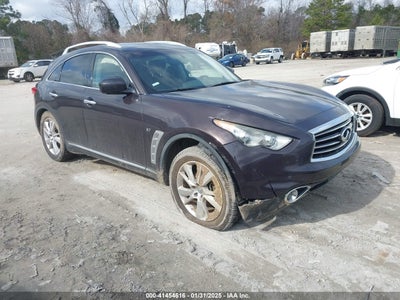 INFINITI QX70 2016