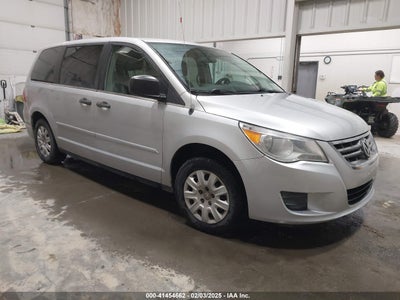 VOLKSWAGEN ROUTAN 2011