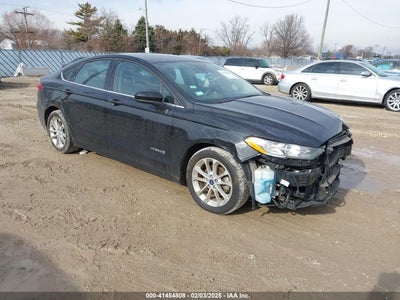 FORD FUSION HYBRID 2019