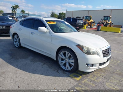 INFINITI M37 2012