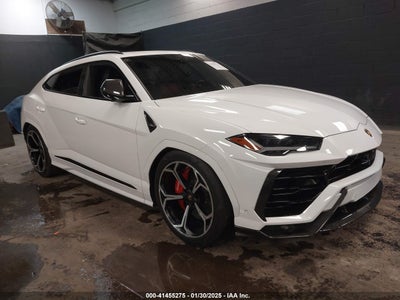 LAMBORGHINI URUS 2019