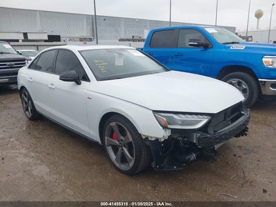 AUDI A4 2024
