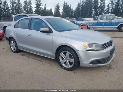 VOLKSWAGEN JETTA 2013