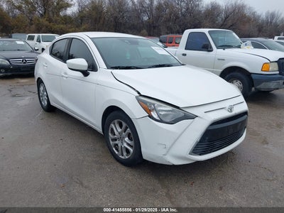 TOYOTA YARIS IA 2017