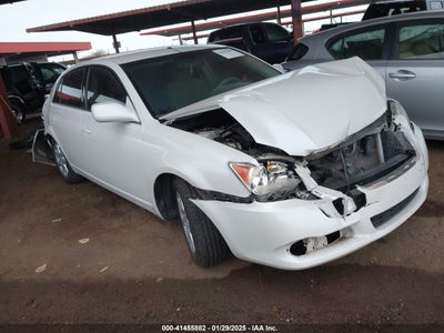 TOYOTA AVALON 2010
