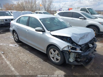 VOLKSWAGEN JETTA 2013