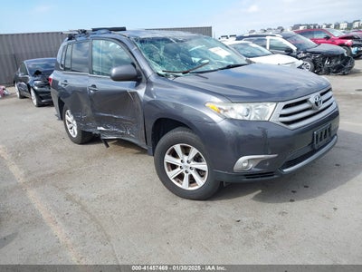 TOYOTA HIGHLANDER 2013