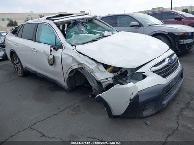 SUBARU OUTBACK 2021