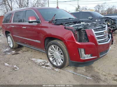 CADILLAC ESCALADE ESV 2017