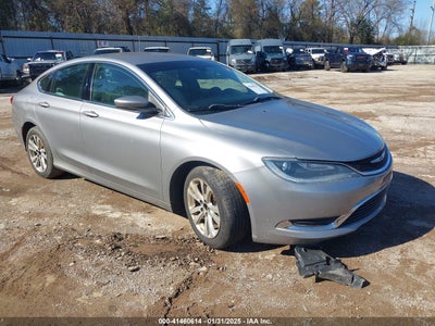 CHRYSLER 200 2015
