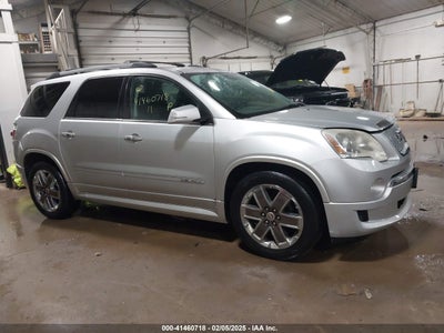 GMC ACADIA 2011