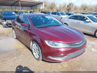 CHRYSLER 200 2015
