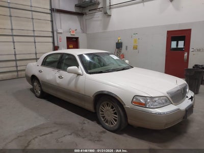 LINCOLN TOWN CAR 2007