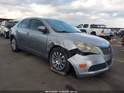 SUZUKI KIZASHI 2013