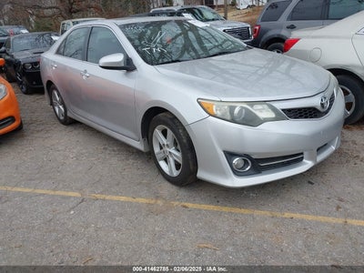 TOYOTA CAMRY 2012