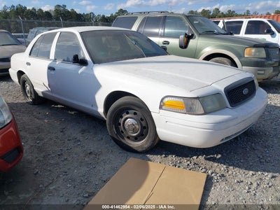 FORD CROWN VICTORIA 2011