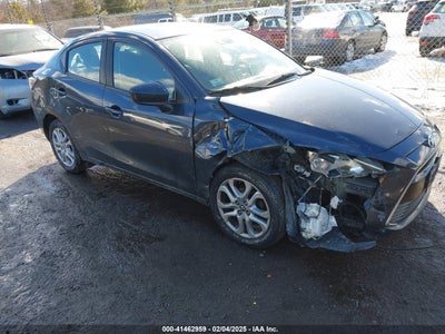 TOYOTA YARIS IA 2018