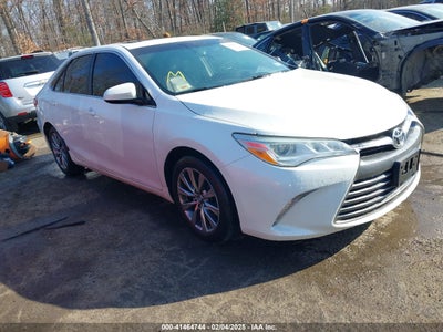 TOYOTA CAMRY 2016
