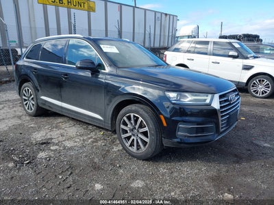 AUDI Q7 2017