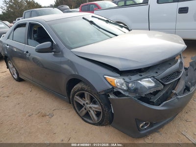 TOYOTA CAMRY 2013