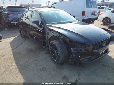 VOLVO S60 2024