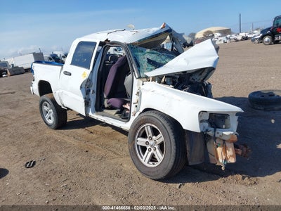 DODGE DAKOTA 2010