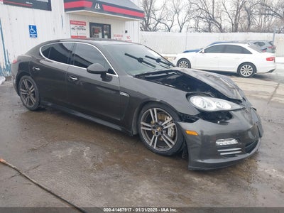 PORSCHE PANAMERA 2012