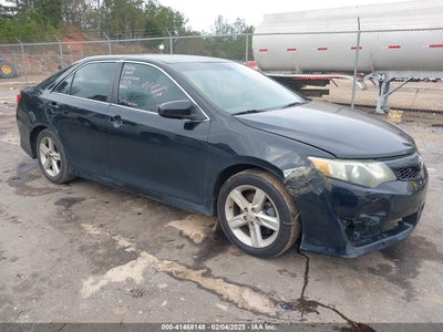 TOYOTA CAMRY 2013
