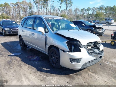 KIA RONDO 2009