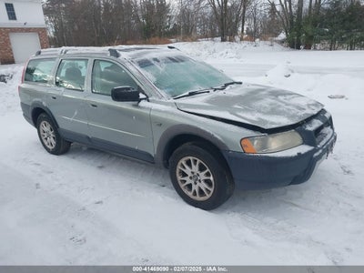 VOLVO XC70 2005