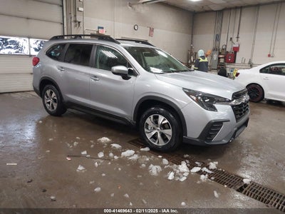 Subaru Ascent 2025
