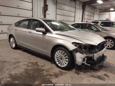 FORD FUSION HYBRID 2015