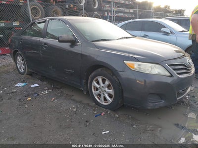 TOYOTA CAMRY 2011
