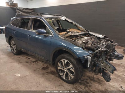 SUBARU OUTBACK 2022