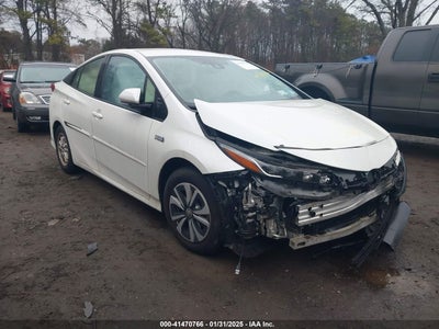 TOYOTA PRIUS PRIME 2017